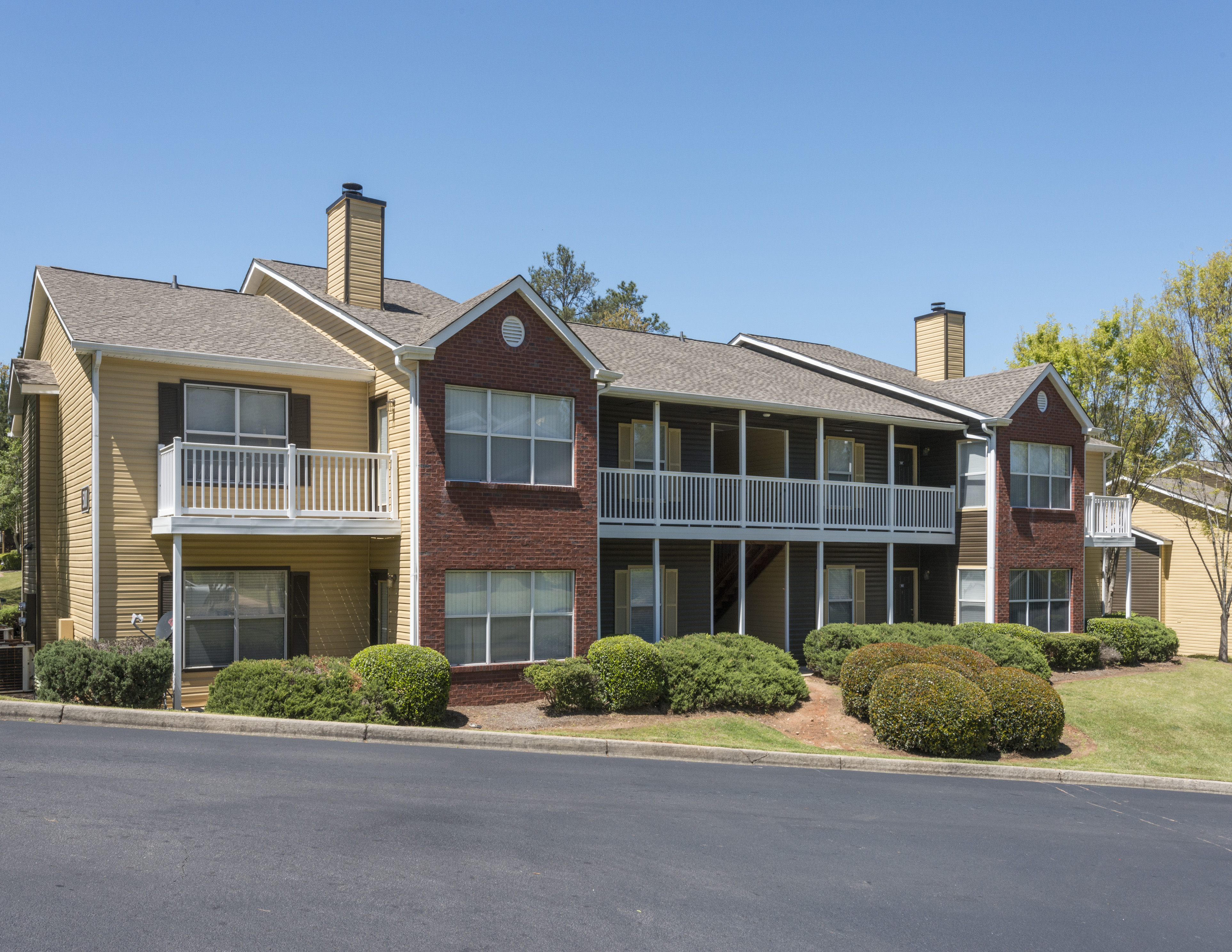 Bridgewater at Mount Zion The Multifamily Advisory Group at Cushman & Wakefield